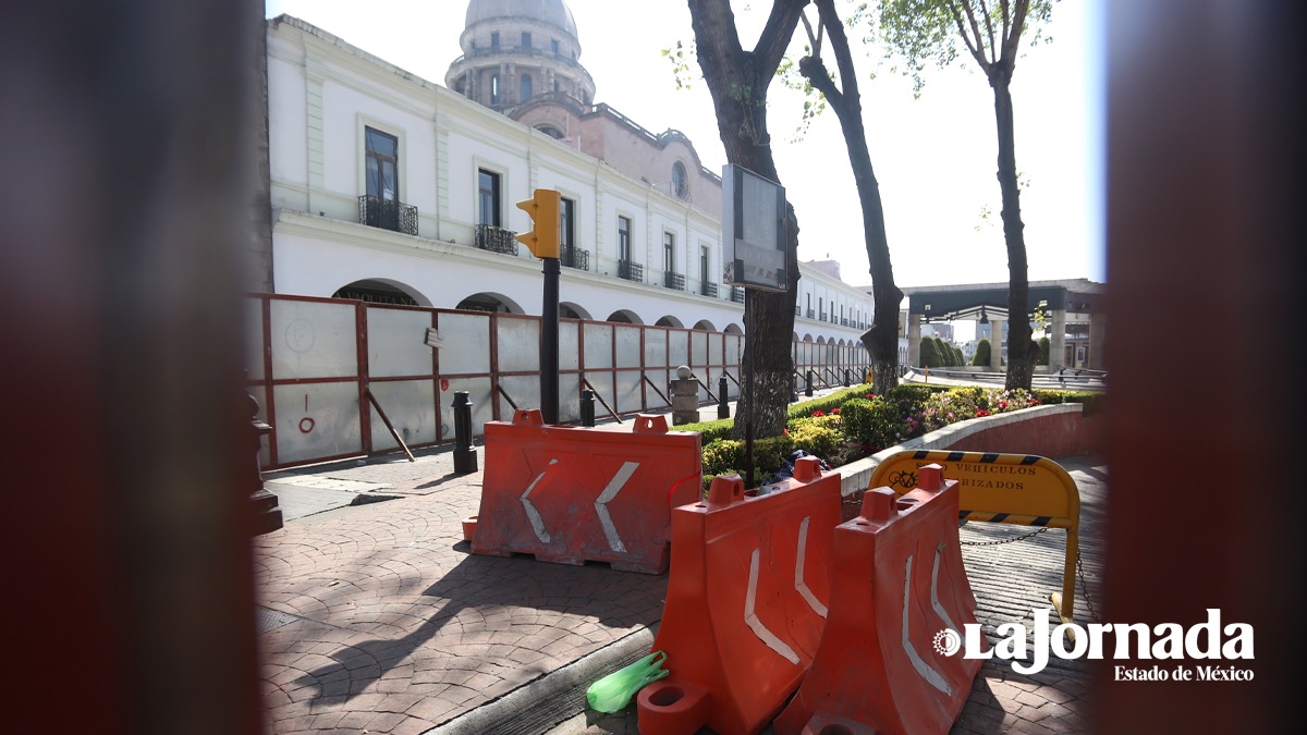 Plaza González Arratia 