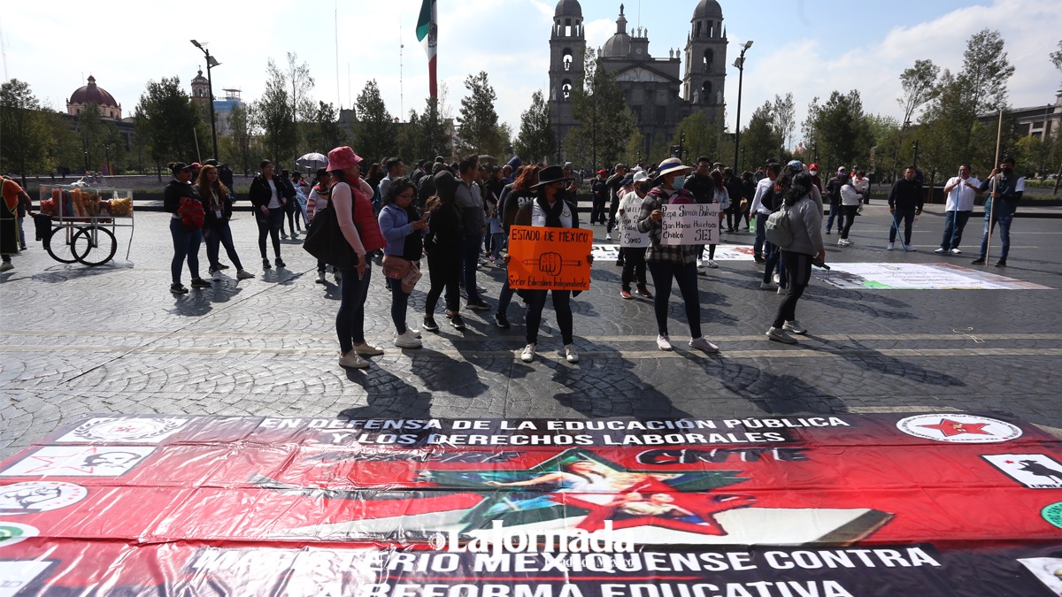 docentes-se-manifiestan-en-toluca