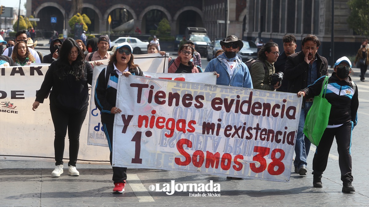 docentes-se-manifiestan-en-toluca